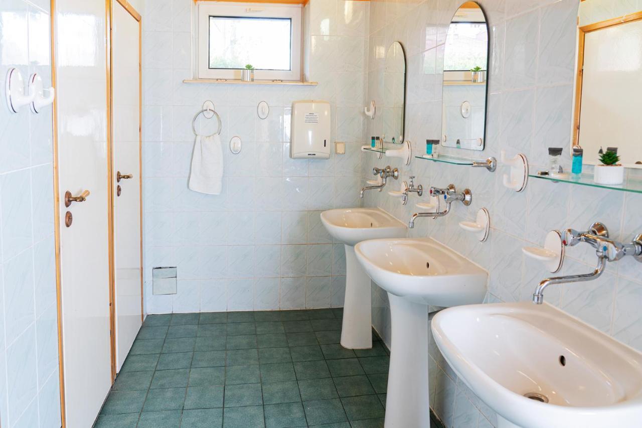 Relaks Domki pod Górą Żar Miedzybrodzie Zywieckie Exterior foto